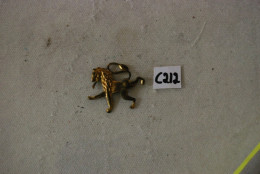 C212 Pendentif - Lion Wallon !!! - Hangers