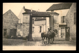 78 - VERNEUIL-SUR-SEINE - LA FERME DU CHATEAU - CHEVAUX - Verneuil Sur Seine