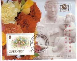 GUERNSEY BLOCK 12 GESTEMPELT PHILAKOREA '94 - NELKEN - Guernsey