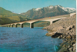 Le Pont De Savines Et Le Lac De Serres - Ponti