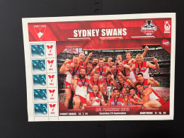 31-3-2024 (large) Australia -  2012 - AFL - Sydney Swan (large) Sheetlet 10 Mint Personalised Stamp - Blocks & Kleinbögen