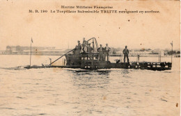 Marine Militaire Francaise - Le Torpilleur Submersible 'TRUITE' Naviguant En Surface - Marius Bar CPA - Sous-marins