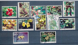 12 Timbres Taxes Oblitérés COMORES Fruits Fleurs Caméléon Papillon - Fruit