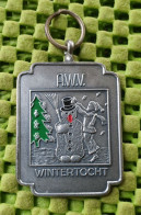 Medaile :  Aalsmeerse Wandelsport Vereniging (AWV) Sneeuwpop -  Original Foto  !!  Medallion  Dutch - Otros & Sin Clasificación