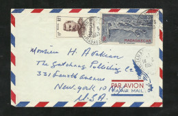 Madagascar Lettre Par Avion Tananarive Le 18/03/1953 Pour New York Cachet D'arrivée  N°316 Et Poste Aérienne N°63   B/TB - Storia Postale