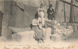 Paris * 1904 * Les Berges De La Seine , Réparation Des Sacs * Les Petits Métiers Parisiens - Petits Métiers à Paris