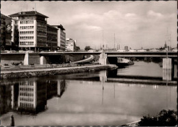 ! S/w Ansichtskarte Saarbrücken, Haus Des Sports, Viktoriabrücke - Saarbrücken