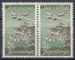 Yugoslavia Republic 1947 Airmail Mi#518 I And II Pair Mint Never Hinged - Unused Stamps