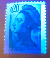 Année 1982 : Y. & T. N° 2181 ** Avec Traces De Phosphore Sur Dentelure Gauche Du Timbre ( Voir Scan ) - Unused Stamps