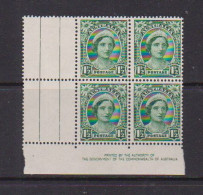 AUSTRALIA    1949    1 1/2d Green    Block  Of  4    No Wmk    MNH - Nuevos