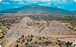 Mexique - Mexico - Teotihuacan - Aerea De La Calzada De Los Muertos Con La Riramide De La Luna Al Fondo Y Del Sol A La D - Mexico