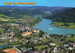 1 AK Oberösterreich * Blick Auf Grein An Der Donau - Bildmitte Schloss Greinburg - Das älteste Wohnschloss Österreichs * - Grein