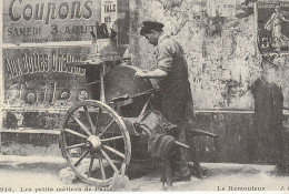 COPIE DE CARTE POSTALE ANCIENNE LE REMOULEUR - Vendedores Ambulantes