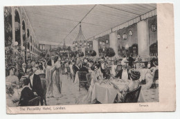 The Piccadilly Hotel, London. Terrace. Year 1913 - Piccadilly Circus