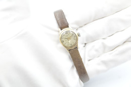 Watches : VERDAL LADIES COCKTAIL - Original - Running - Worn Condition Dial Damaged - Relojes De Lujo