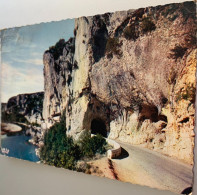 07 Ardeche 1962 Tunnels Creuses Sur La Route Du Pont D Arc Riviere Falaise -ed Cap Iris 1608 - Vallon Pont D'Arc