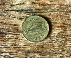 Pièces D' Irlande 20 Penny 1986 - Irlanda