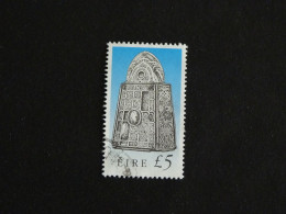 IRLANDE IRELAND EIRE YT 746 OBLITERE - CHASSE CONIQUE BLEUE DE SAINT PATRICK - Gebraucht