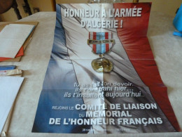 ANCIENNE AFFICHE " HONNEUR A L'ARMEE D'ALGERIE ". - Afiches