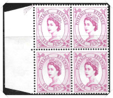 QEII Pre Decimal Wilding Definitive 6d Block Of 4 Unmounted Mint Hrd2a - Nuevos