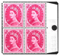 QEII Pre Decimal Wilding Definitive 8d Block Of 4 Unmounted Mint Hrd2a - Neufs