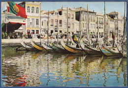 Aveiro - Moliceiros No Canal Central - Aveiro