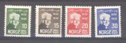 Norvège  :  Yv  155-58  * - Nuevos