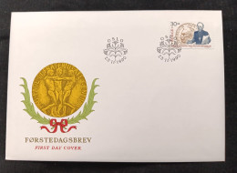 D)1990, NORWAY, FIRST DAY COVER, ISSUE, 60TH ANNIVERSARY OF THE AWARD OF THE NOBEL PEACE PRIZE TO THE HISTORIAN AND THEO - Ungebraucht