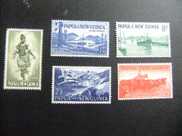 52 PAPUA NEW GUINEA / PAPOUASIE / NUEVA GUINEA / 1958 - 1964 SERIE CORIENTE YVERT 26-27+29+32-33 MNH Incomplet - Papua New Guinea