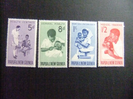 52 PAPUA NEW GUINEA / PAPOUASIE / NUEVA GUINEA / 1964 PROTECCION A La INFANCIA YVERT 58 / 61 MNH - Papouasie-Nouvelle-Guinée