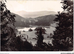 AIIP2-01-0185 - LE LAC GENIN - Situe A La Limite Des Territoires Des Communes D'echallon Charix Et Oyonnax - Oyonnax