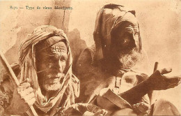 Scènes Et Types - Afrique Du Nord - Type De Vieux Mendiants - Animée - CPA - Carte Neuve - Voir Scans Recto-Verso - Afrique