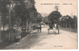 51 AY En CHAMPAGNE  Entrée D' Ay  (cheval, Charette, Attelage) - Ay En Champagne