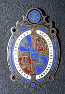 Très Belle Médaille Religieuse Doré Début XXe "Français Sans Peur, Chrétien Sans Reproche" Religious Medal - Religión & Esoterismo