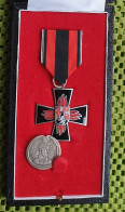 Medaile : . Rheinland- Pfalz , Ehrenzeichen , Brandschutz. -  Original Foto  !!  Medallion  Dutch - Feuerwehr