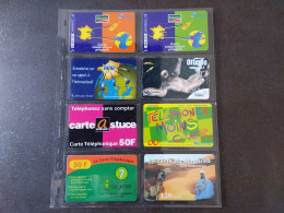 LOT DE 27 TELECARTES PREPAYEES DIVERS - A ETUDIER - Sonstige & Ohne Zuordnung