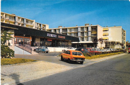 Monsoult Centre Commercial - Montsoult