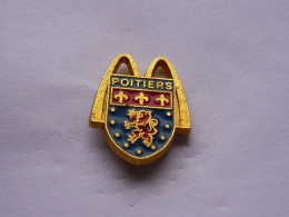 Pins  MAC DONALD S POITIERS BLASON - McDonald's