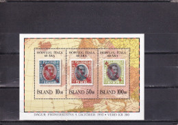 SA04 Iceland 1993 Day Of The Stamp Minisheet Mint - Ongebruikt