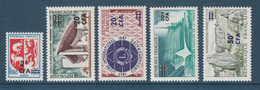 Réunion - YT N° 373 à 377 ** - Neuf Sans Charnière - 1967 Et 1968 - Neufs