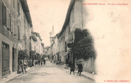 Beaurepaire - La Rue De La République - Enfants Villageois - Beaurepaire