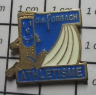 713A Pin's Pins / Beau Et Rare / SPORTS / CLUB ATHLETISME US FORBACH - Atletica