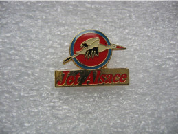 Pin's De La Compagnie Aérienne JET ALSACE - Avions