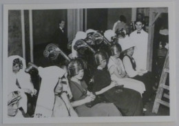 COIFFEUR - SALON DE COIFFURE POUR DAMES - BUDAPEST - Carte Publicitaire Moderne De Hongrie - Artisanat