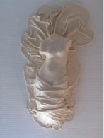 Originale Et Grande Sculpture "Buste De Vénus" En Cuir Peint - Altri & Non Classificati