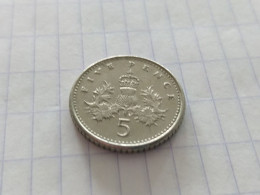 5 Pences U.K. 1992 Chardon Couronné - 5 Pence & 5 New Pence