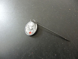 Old Pin Schweiz Suisse Svizzera Switzerland - Redcross Rotes Kreuz - Non Classés