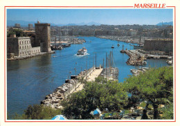 13 - Marseille - Vue Du Jardin Du Pharo - La Passe Et Le Fort Saint Jean - Parken En Tuinen