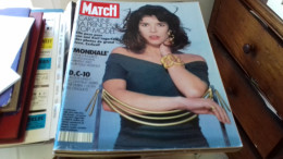 155/ PARIS MATCH N° 2142 1990 CAROLINE DE MONACO /  D C 10  RECPNSTRUIT DEBRIT PAR DEBRIT - People