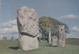 Delcampe - Postcard Avebury Wiltshire England Dolmen Menhirs Standing Stones PU 1973 My Ref B26435 - Dolmen & Menhire